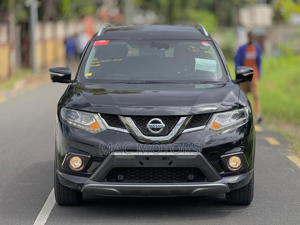 Nissan X-Trail 2015 Black