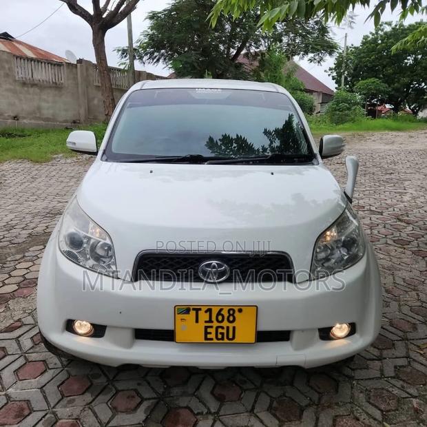 Toyota Rush 1.5 AWD 2009 White