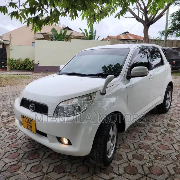 Toyota Rush 1.5 AWD 2009 White