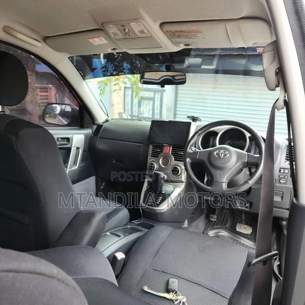 Toyota Rush 1.5 AWD 2009 White