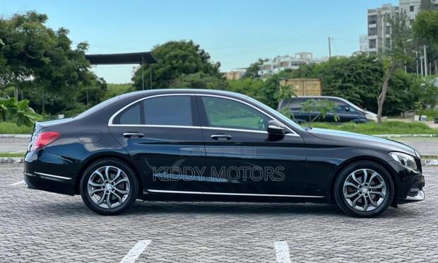 Mercedes-Benz C180 2015 Black