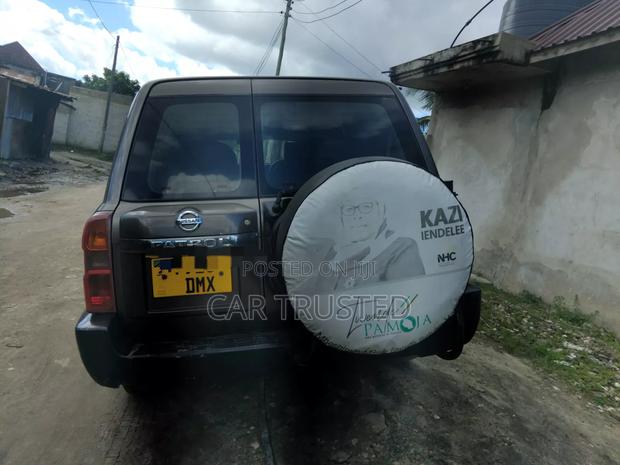 Nissan Patrol 4.8 GRX 2005 Green