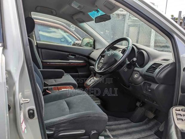 Toyota Harrier 2.4 4WD 2007 Silver