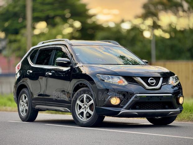 Nissan X-Trail 2015 Black