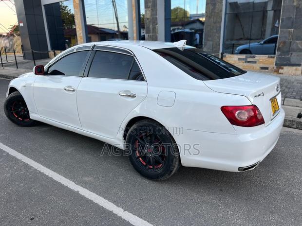 Toyota Mark X 2.5 RWD 2004 White