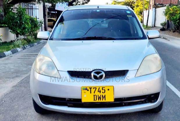 Mazda Demio 2006 Silver