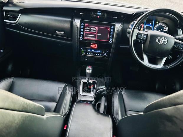 Toyota Fortuner 2021 White