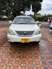Toyota Harrier 2005 White for sale