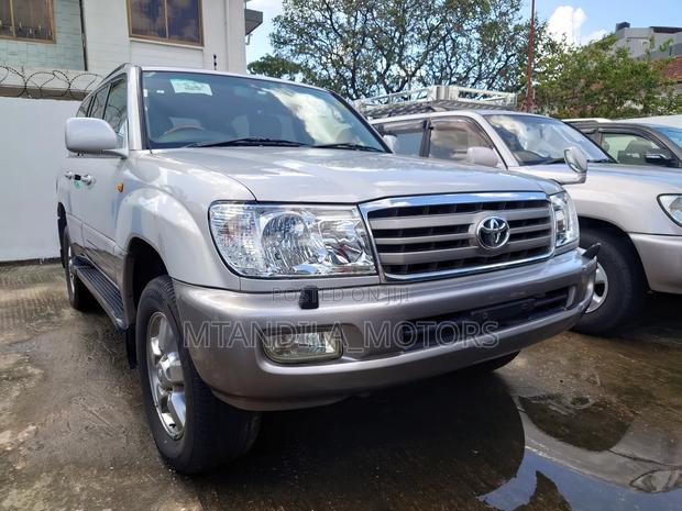 Toyota Land Cruiser Prado 3.4 5dr 2005 Silver