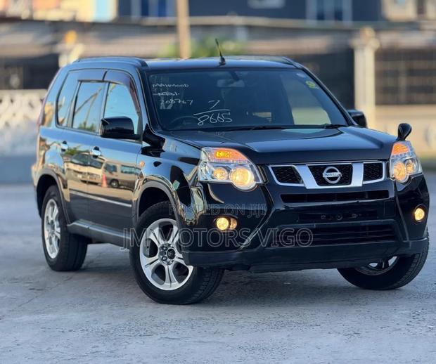 Nissan X-Trail 2010 Black