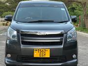 Toyota Noah 2007 Gray for sale