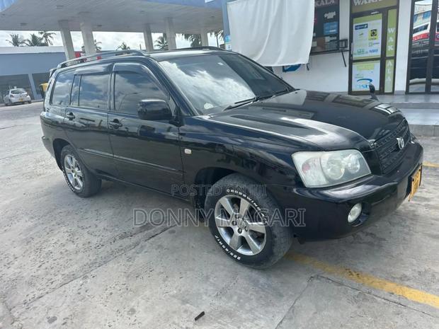 Toyota Kluger 2004 Black