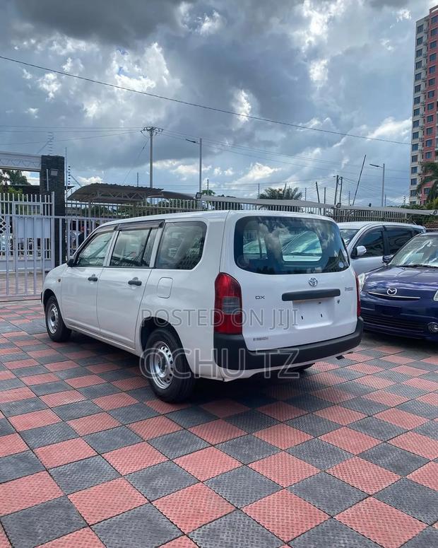 Toyota Probox 2010 White