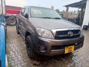 Toyota Hilux 3.0 D-4D 4x4 2014 Gray for sale