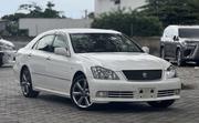 Toyota Crown 2005 White for sale