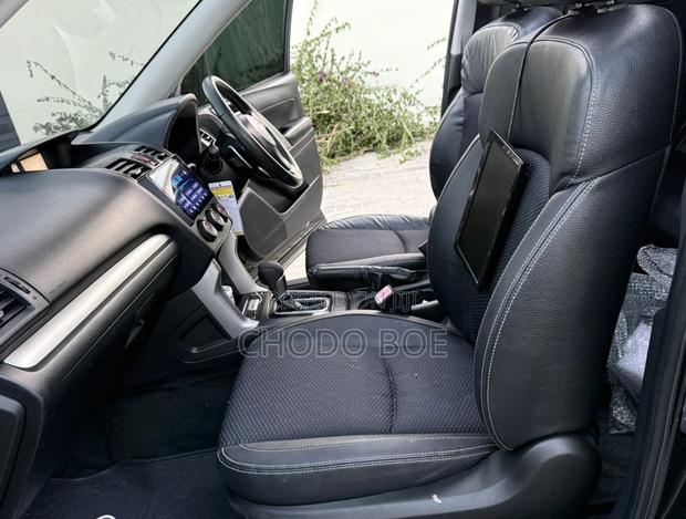 Subaru Forester 2014 Black