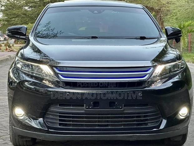 Toyota Harrier 2.4 2013 Black