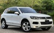 Volkswagen Touareg 2013 White for sale