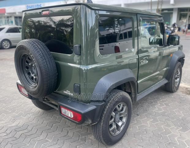 Suzuki Sierra 2020 Gray