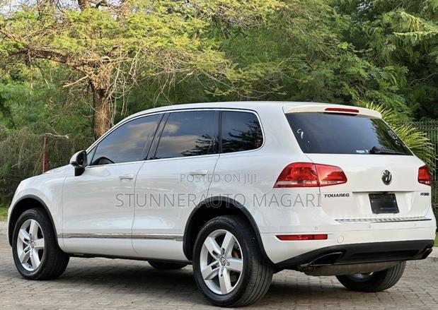 Volkswagen Touareg 2013 White