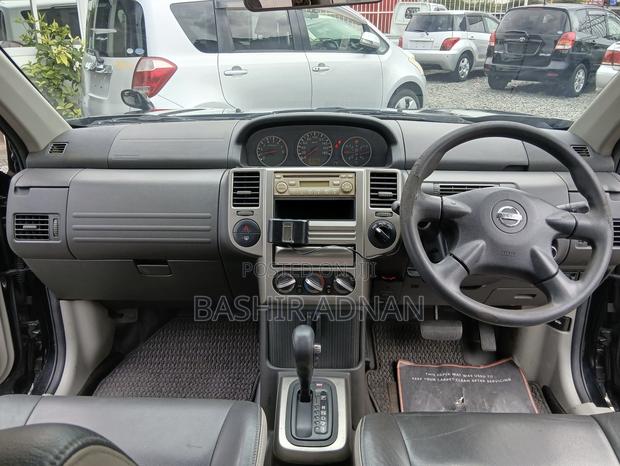 Nissan X-Trail 2.0 2004 Black