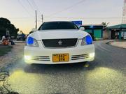 Toyota Crown 2004 White for sale
