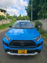 Toyota RAV4 2019 Blue for sale