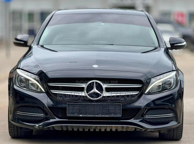 Mercedes-Benz C180 2015 Black