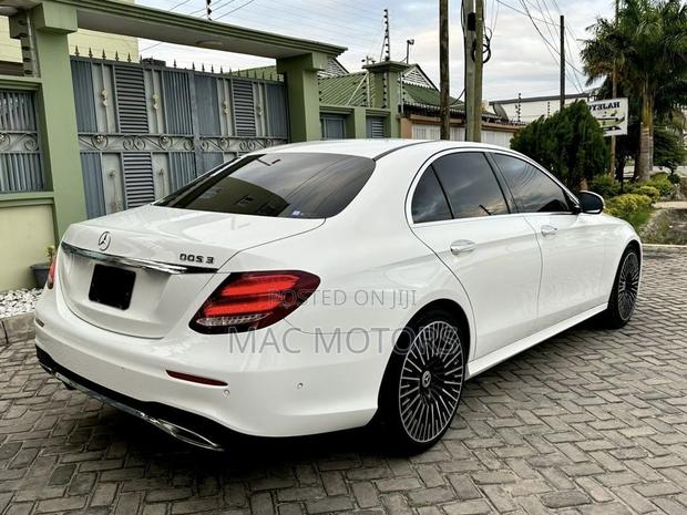 Mercedes-Benz E200 2016 White
