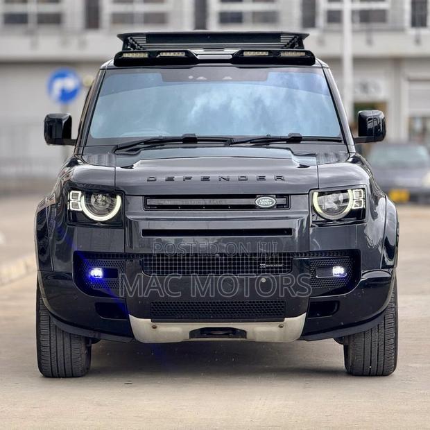 Land Rover Defender X-Dynamic HSE 2022 Gray