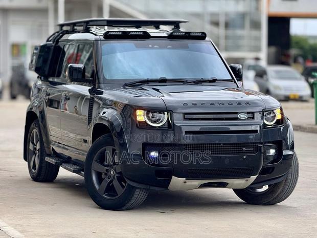 Land Rover Defender X-Dynamic HSE 2022 Gray