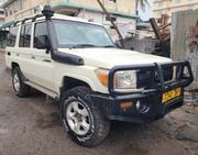 Toyota Land Cruiser 2012 White for sale