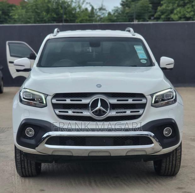 Mercedes-Benz X Class 2017 White