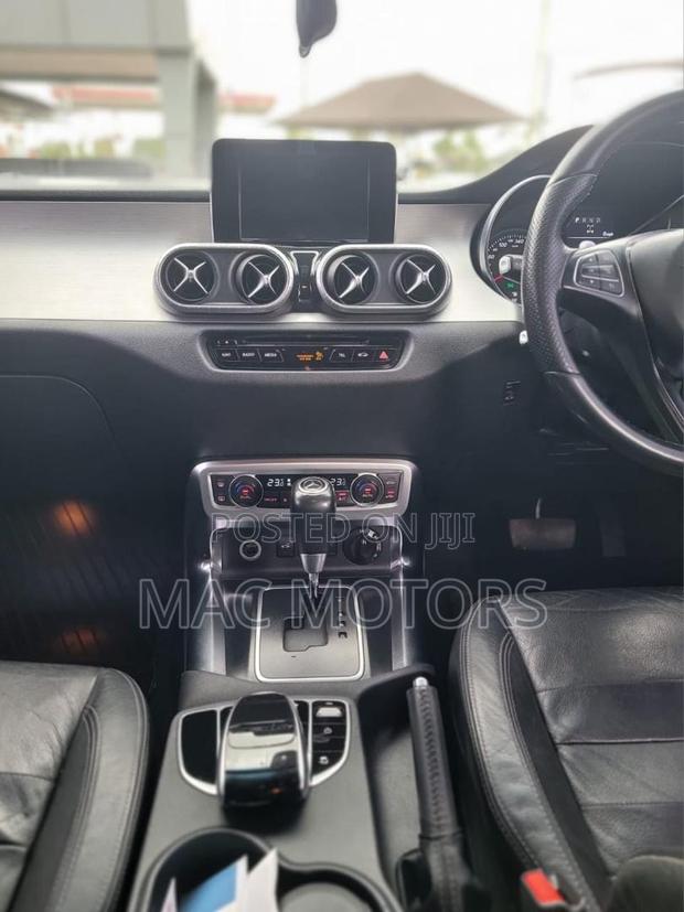 Mercedes-Benz X Class 2017 White