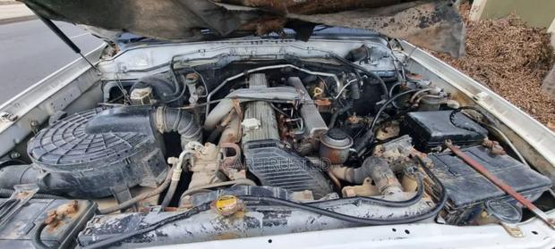 Toyota Land Cruiser 100 4.2 TD 2004 White