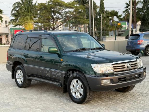 Toyota Land Cruiser 100 4.2 TD Executive 2004 Green