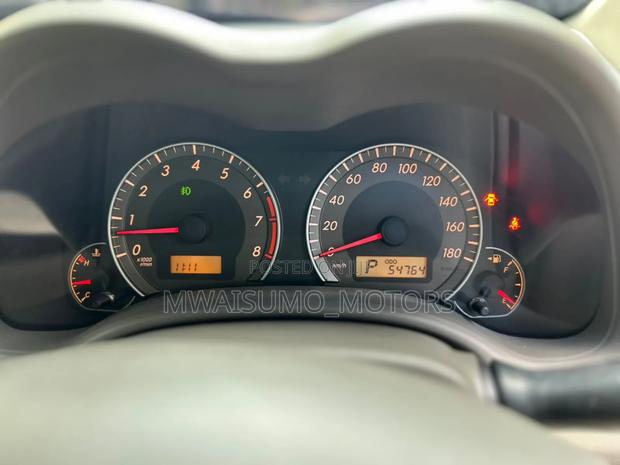 Toyota Axio 2008 Gold