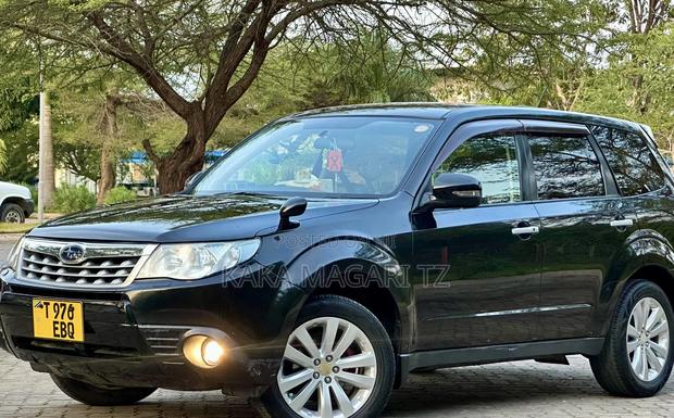 Subaru Forester 2011 Black