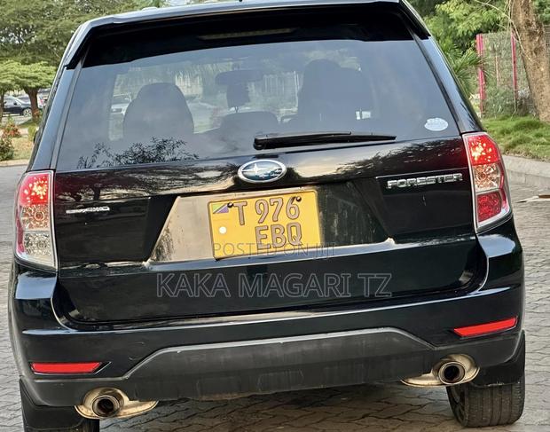 Subaru Forester 2011 Black