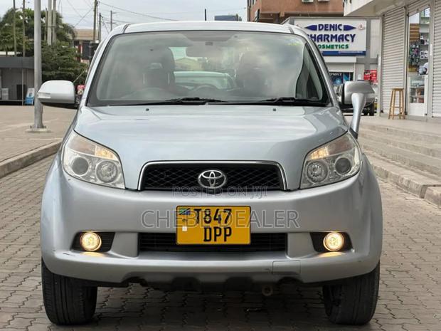 Toyota Rush 1.5 AWD 2008 Silver