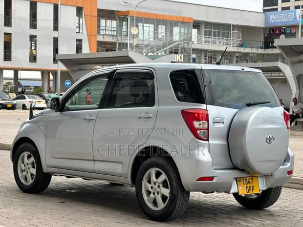 Toyota Rush 1.5 AWD 2008 Silver