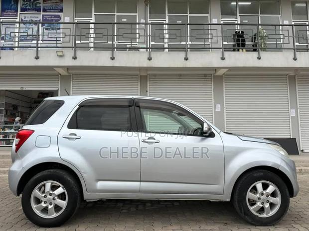 Toyota Rush 1.5 AWD 2008 Silver