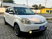 Mazda Verisa 2010 White for sale