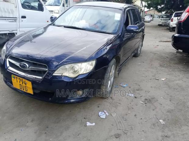 Subaru Legacy 2004 Blue