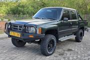 Toyota Hilux 2000 Black for sale