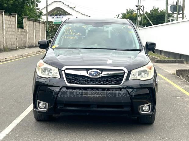 Subaru Forester 2012 Black