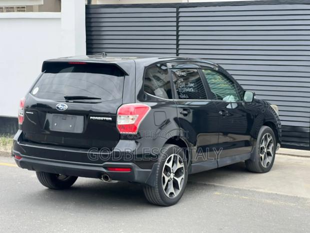 Subaru Forester 2012 Black