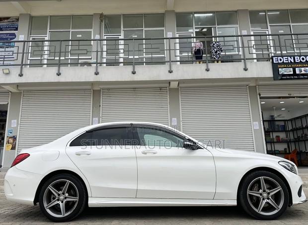 Mercedes-Benz C200 2014 White