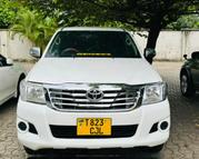 Toyota Hilux 2012 White for sale