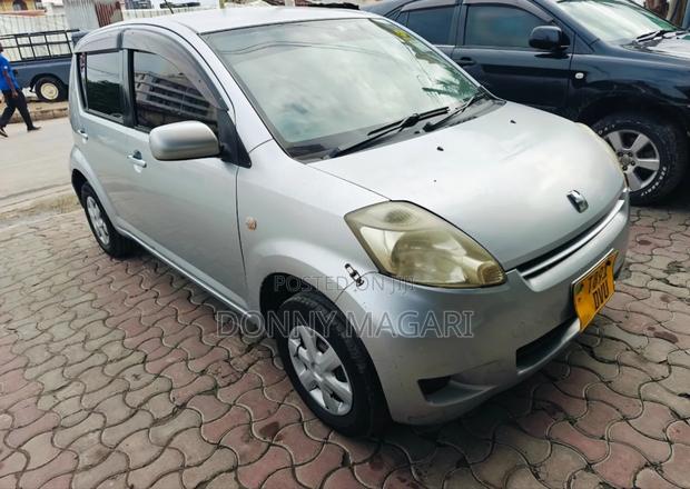 Toyota Passo 2008 Silver